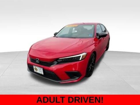 Used 2024 Honda Civic Sport image 2
