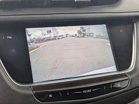 Used 2019 Cadillac XT5 Luxury FWD image 19