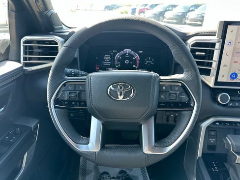 Used 2025 Toyota Tundra Platinum AWD/4WD image 20