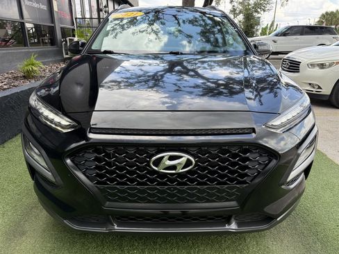 Used 2021 Hyundai Kona SEL FWD image 2