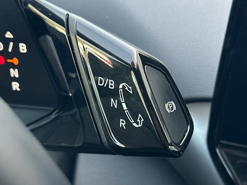 Certified 2022 Volkswagen ID.4 Pro S RWD image 21