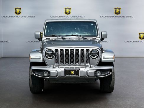 Used 2021 Jeep Gladiator Overland image 8