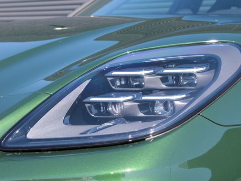 New 2026 Porsche Panamera 4 image 12