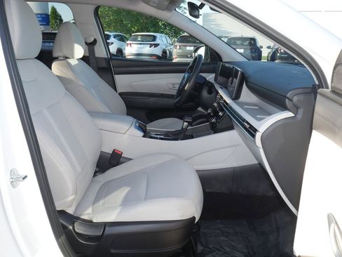Used 2025 Hyundai Tucson SEL FWD image 23
