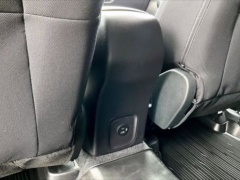 Used 2022 Ford Escape SE AWD/4WD image 28