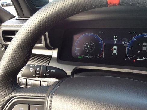 Used 2025 Toyota Tacoma TRD Pro image 38