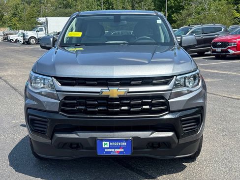 Used 2022 Chevrolet Colorado W/T w/ Custom Special Edition AWD/4WD image 2