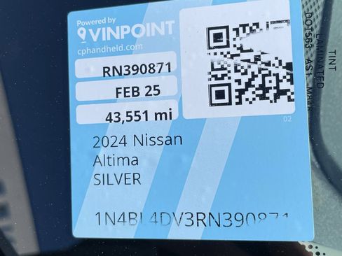 Used 2024 Nissan Altima 2.5 SV image 27