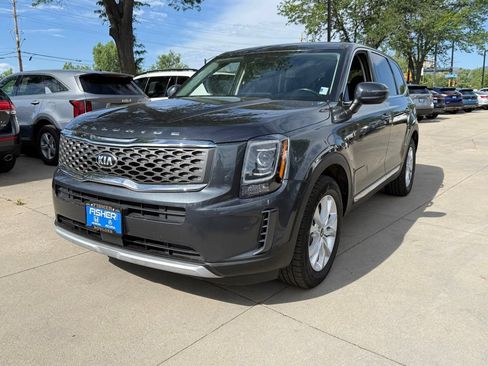 Used 2020 Kia Telluride LX AWD/4WD image 8