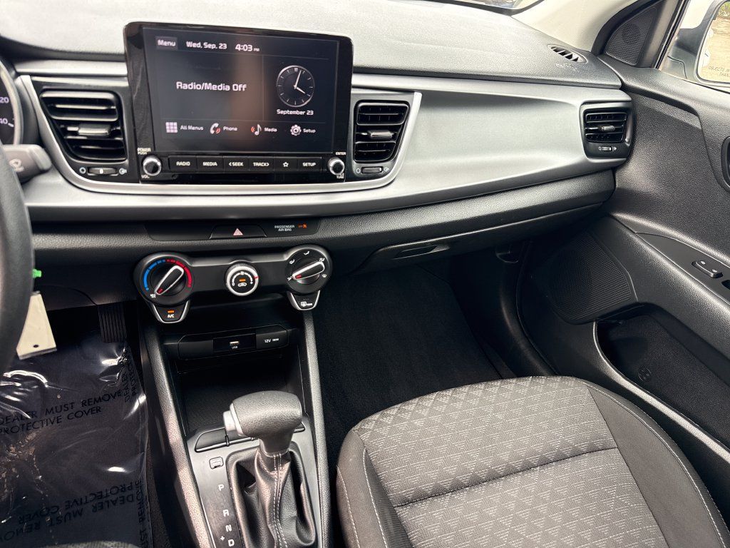 Used 2023 Kia Rio S FWD image 18