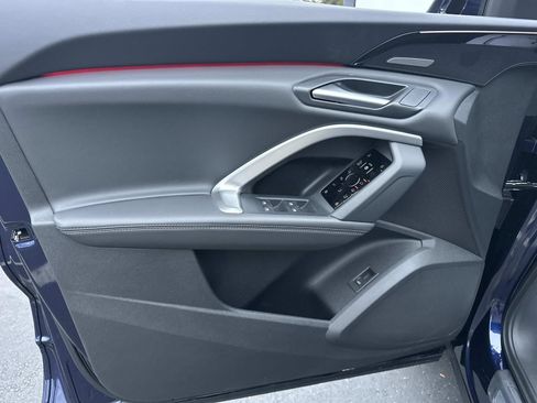 New 2025 Audi Q5 Premium Plus AWD/4WD image 11
