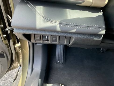 Certified 2025 Subaru Outback Limited AWD/4WD image 21