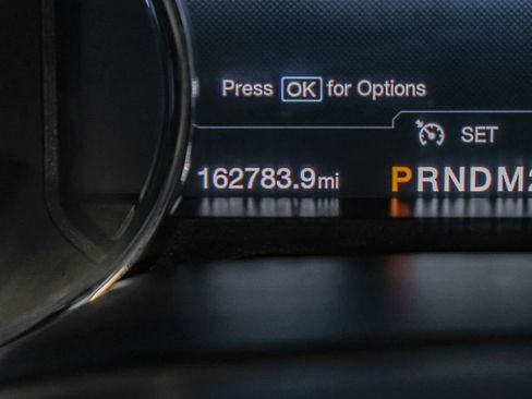 Used 2019 Ford F250 Lariat image 19