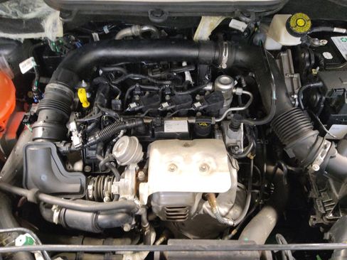 Used 2020 Ford EcoSport SE w/ SE Convenience Package image 30