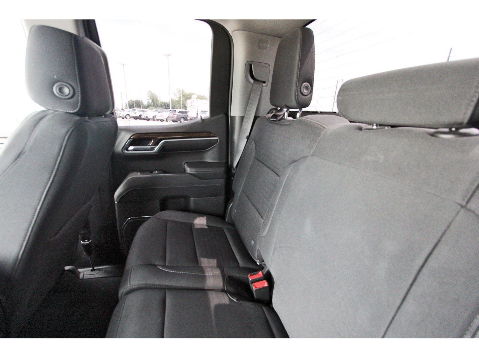Used 2023 GMC Sierra 1500 SLE RWD image 12