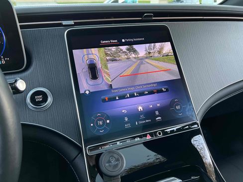 Used 2023 Mercedes-Benz EQE 350+ 4MATIC SUV w/ Exclusive Trim Package image 28