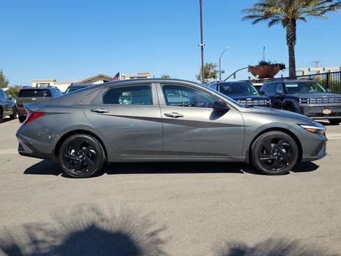 New 2026 Hyundai Elantra Sport FWD image 29