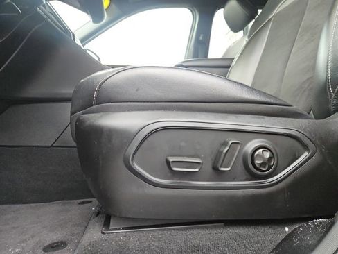 Used 2024 Jeep Grand Cherokee Altitude image 28