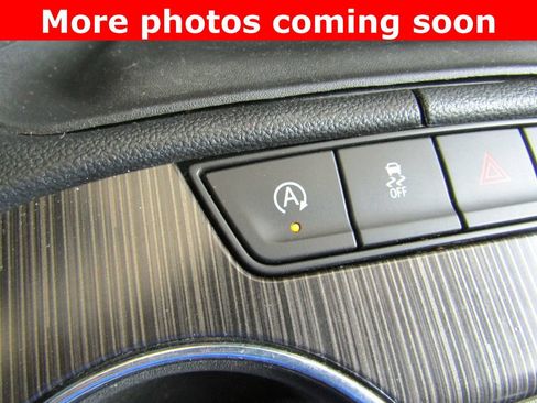Used 2020 GMC Acadia SLT AWD/4WD image 14