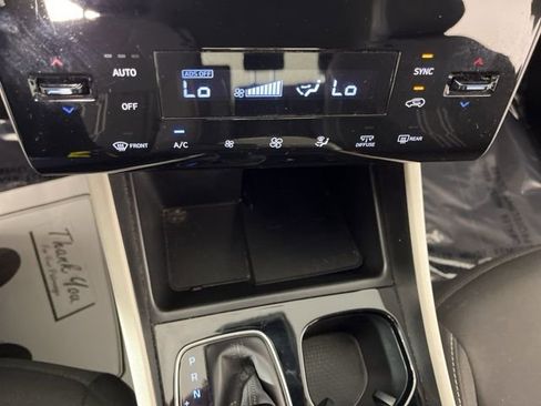 Used 2024 Hyundai Tucson SEL FWD image 27