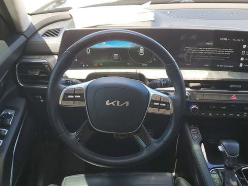 Certified 2024 Kia Telluride SX Prestige image 13