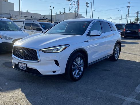 Used 2020 INFINITI QX50 Pure image 2