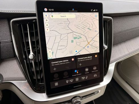 Used 2026 Volvo XC90 B6 Ultra w/ Protection Package image 29