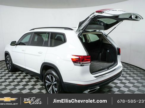 Used 2024 Volkswagen Atlas SE FWD image 33