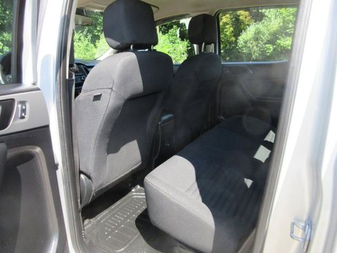 Used 2019 Ford Ranger XL w/ Equipment Group 101A Mid RWD image 23