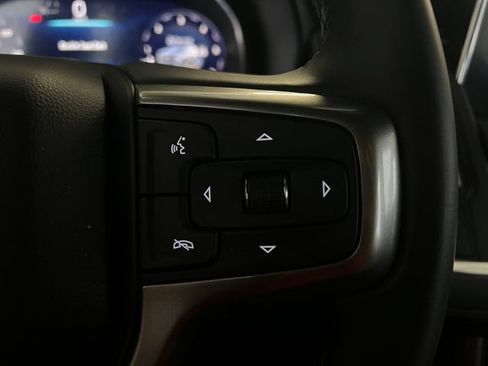 Certified 2024 Chevrolet Tahoe Z71 w/ Luxury Package AWD/4WD image 13