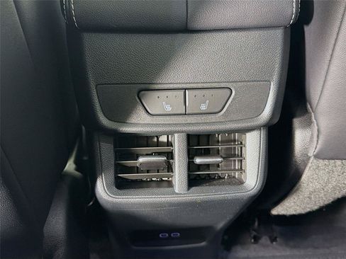 Used 2026 GMC Terrain Denali AWD/4WD image 29