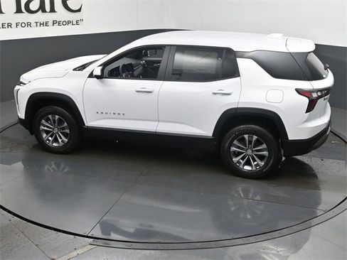 New 2026 Chevrolet Equinox LT w/ Safety and Technology Package image 21