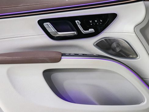 Certified 2023 Mercedes-Benz EQS 580 4MATIC SUV image 23