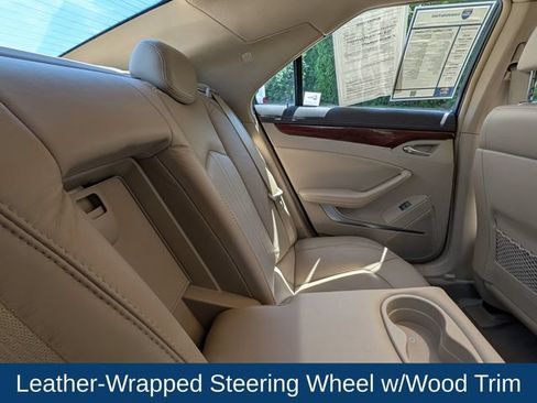 Used 2011 Cadillac CTS Luxury RWD image 31