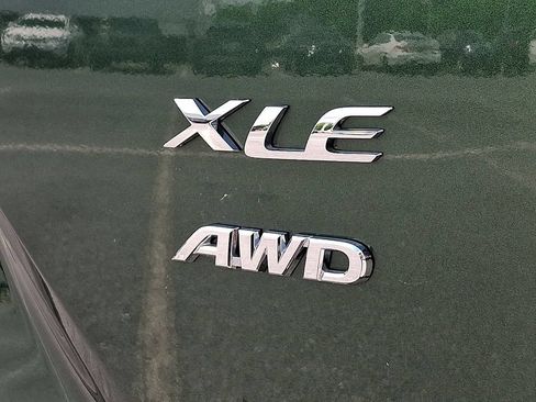 Certified 2024 Toyota Corolla Cross XLE w/ Convenience Package AWD/4WD image 29