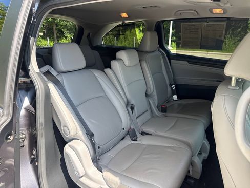 Used 2022 Honda Odyssey Touring image 34