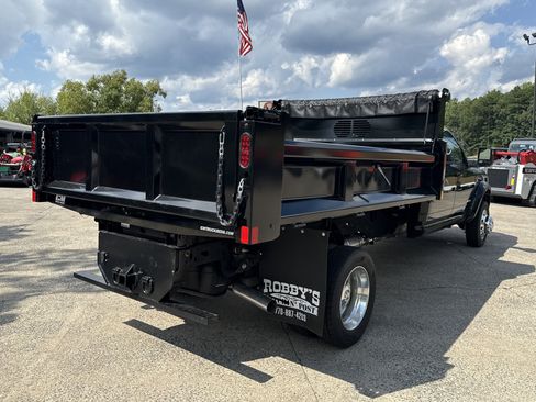 New 2024 RAM 5500 Laramie image 6