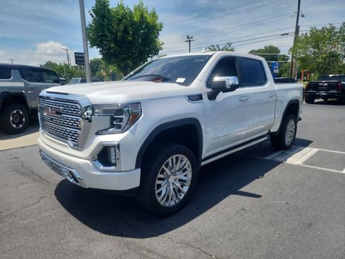 Certified 2019 GMC Sierra 1500 Denali w/ Denali Ultimate Package AWD/4WD image 4