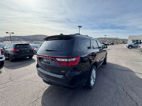 Used 2022 Dodge Durango GT image 5