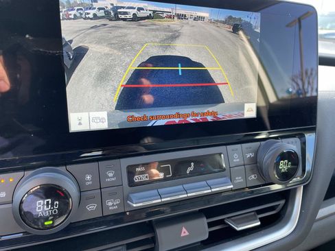 Used 2025 Toyota Grand Highlander FWD image 20