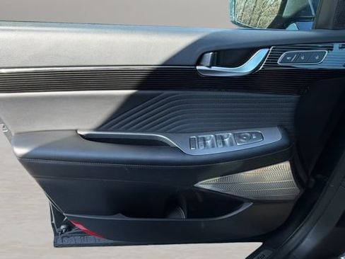 Used 2024 Hyundai Palisade Calligraphy AWD/4WD image 17