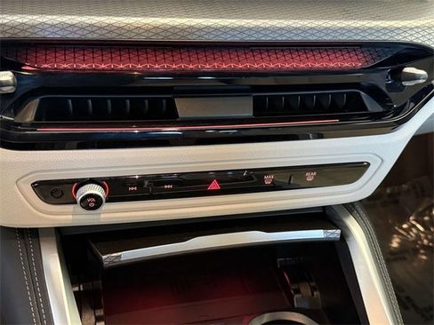 Used 2025 BMW 440i xDrive Convertible image 24