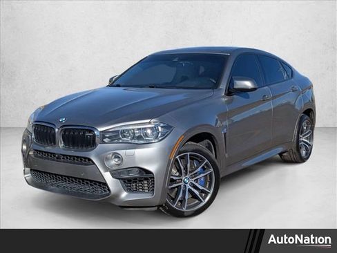 Used 2018 BMW X6 M image 1