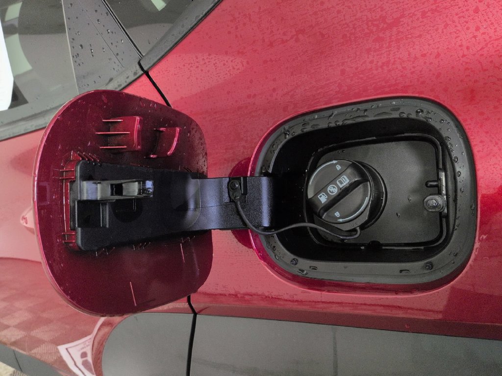 Used 2024 Hyundai Kona SEL FWD image 18