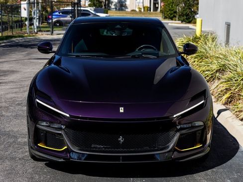 Used 2024 Ferrari Purosangue image 8