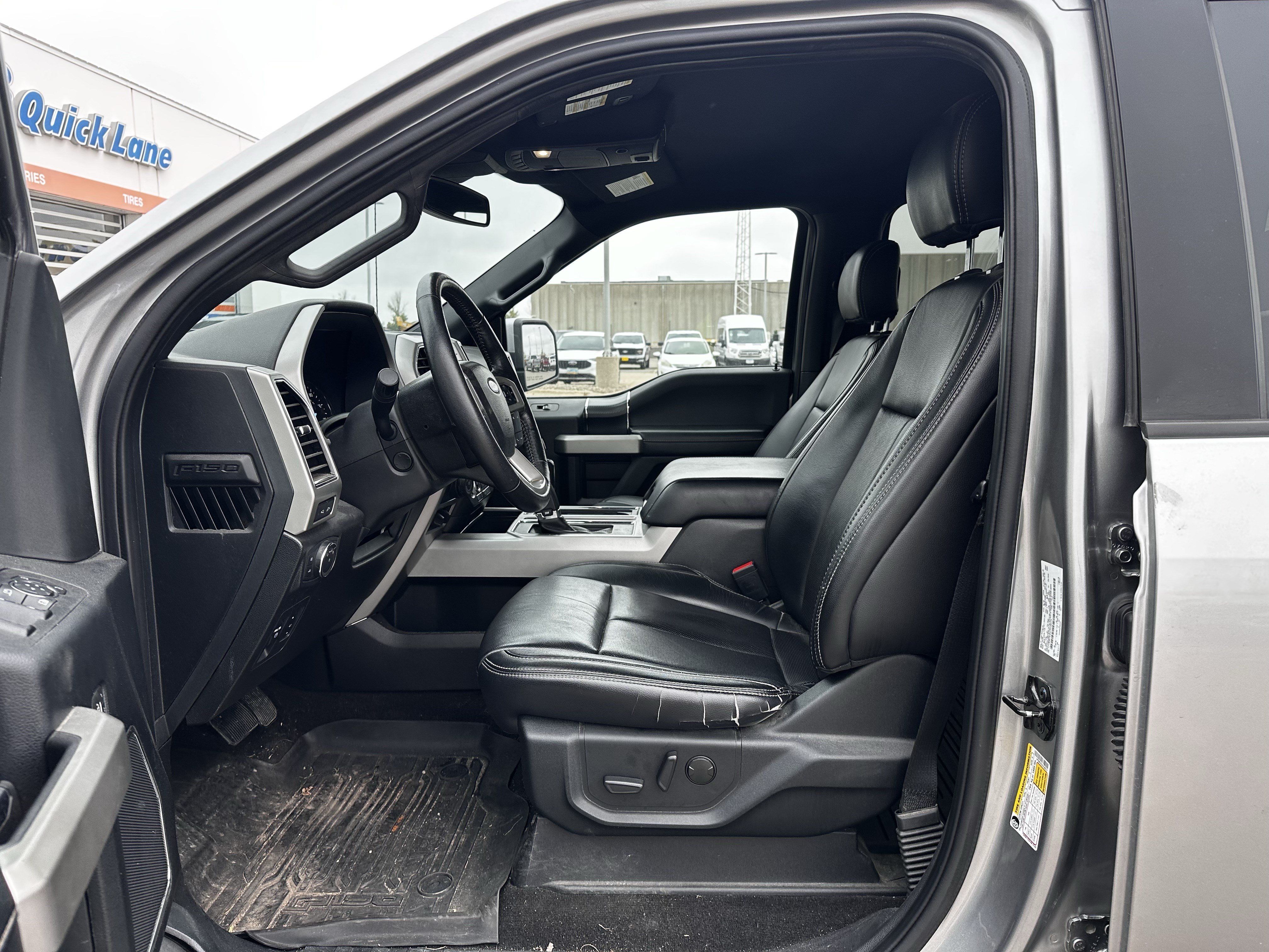 Used 2020 Ford F150 Lariat w/ Equipment Group 502A Luxury AWD/4WD image 8