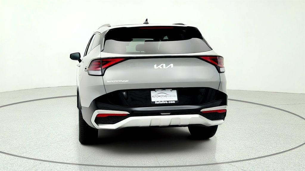 Used 2025 Kia Sportage SX FWD image 6