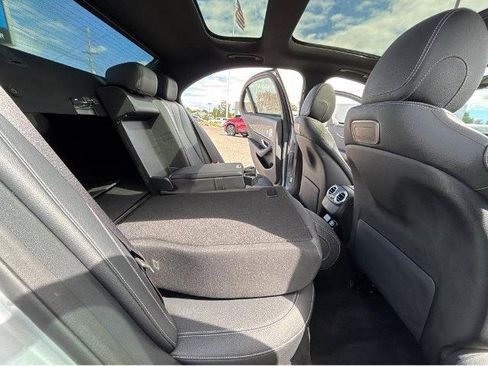 Used 2019 Mercedes-Benz E 300 4MATIC image 7