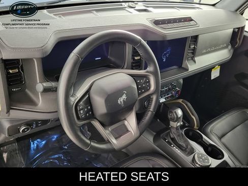 Used 2025 Ford Bronco Badlands AWD/4WD image 12