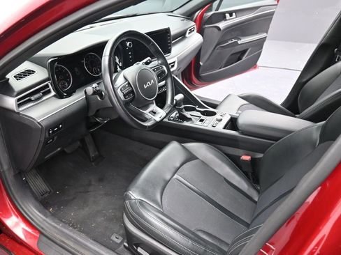 Used 2023 Kia K5 GT-Line image 11